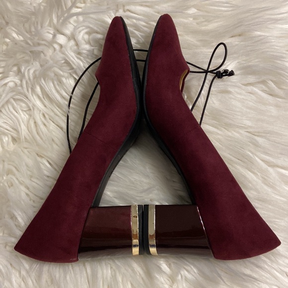 Liz Claiborne very unique women shoes suede and heel 2” size 8M - Picture 9 of 12